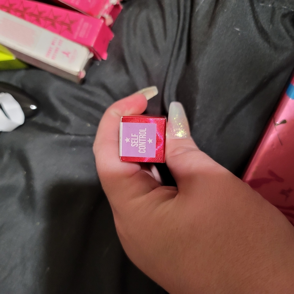 Jeffree star liquid lip discontinued shade